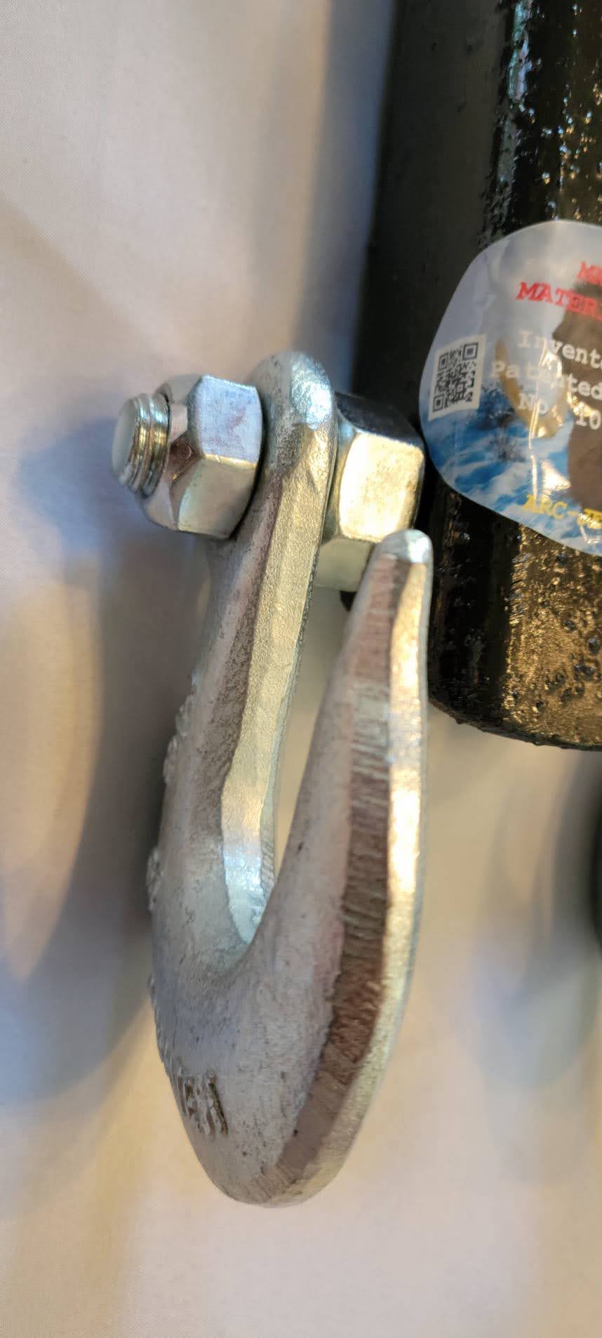 Garbage-Grappler; The Original, Coupler Apparatus.