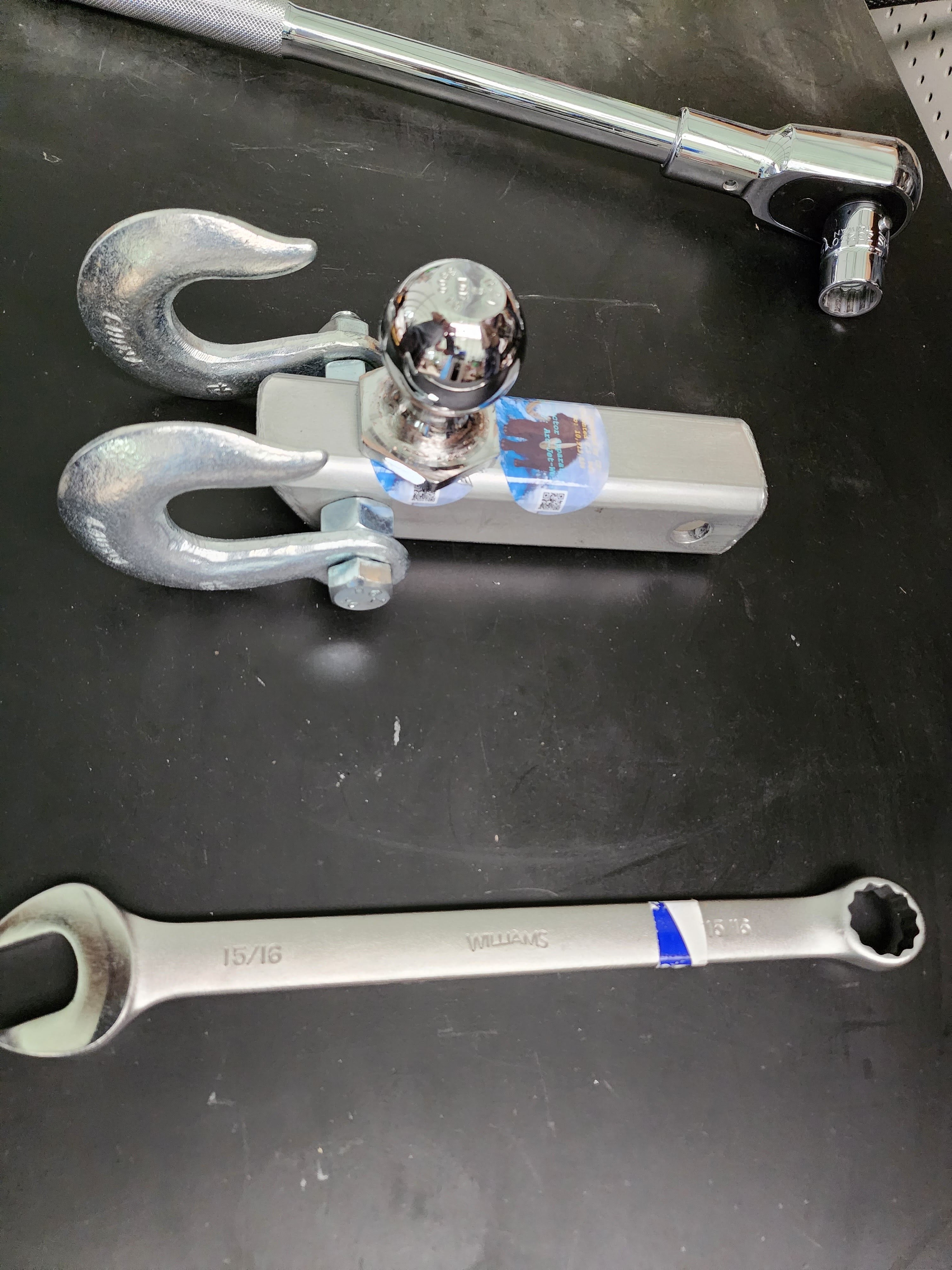 Mammoth Material Mover; Compact, Versatile, Coupler Apparatus...